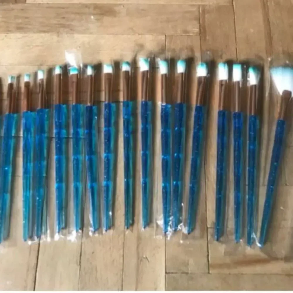 20 Piece Diamond Point Make Up Brush Set